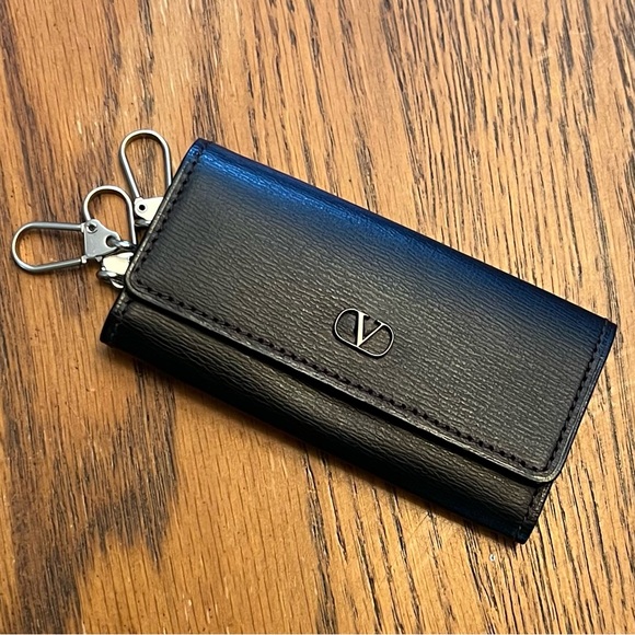 Valentino Garavani Accessories - Valentino Garavani Black 4 Key Case